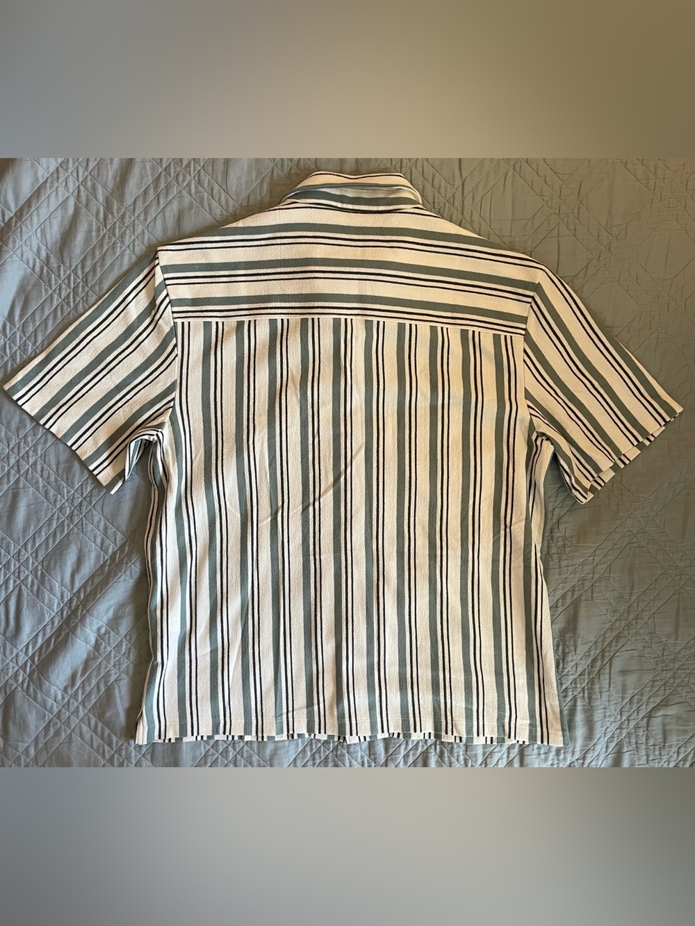 Madewell The Camp Shirt in Seaport Terry Frosted Cypress Size L NWD $98
0A074 - Picture 11 of 12